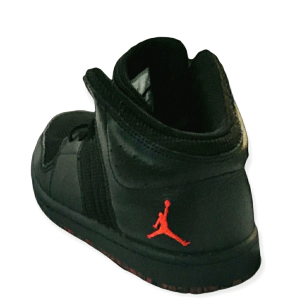 Nike Air Jordan 1 Flight 4 "bred" Youth Sz. 2.5 #828243-066